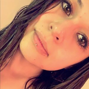 Meet your Posher, Miryam